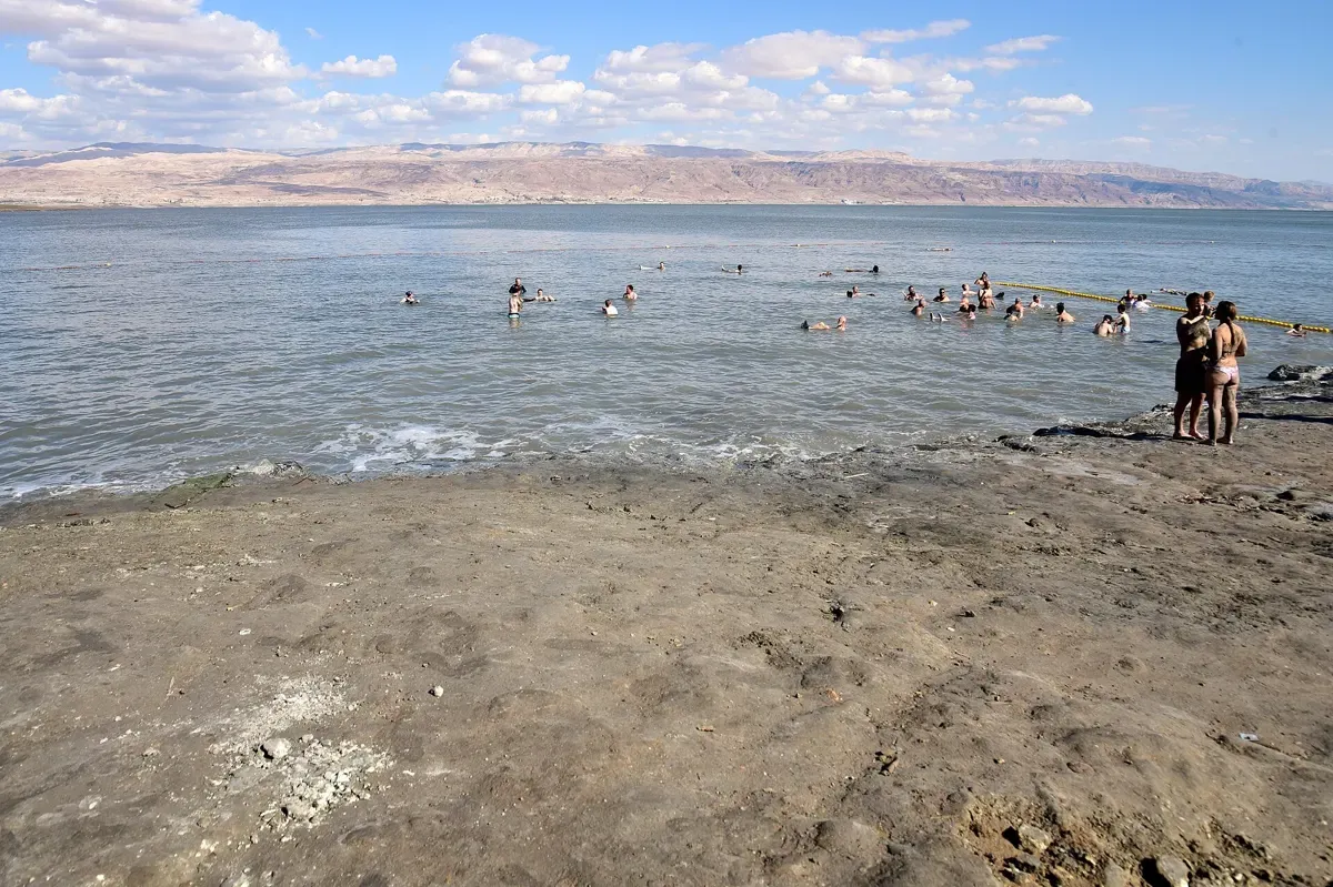 A Dead Sea beach at the end of a Bethlehem and Dead Sea tour